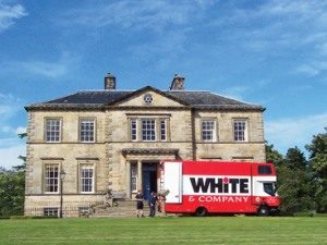 moving house to Wantage Mansion & Truck Image