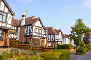 Places to Live in Essex - 11 Best Commuter Towns